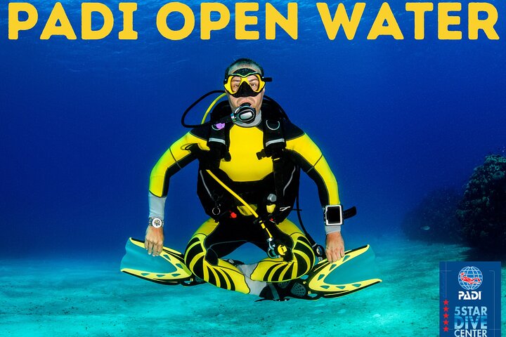 Curso PADI Open Water en Costa Adeje