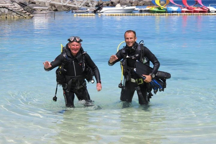 Descubre el buceo en Gran Canaria con recogida en el hotel