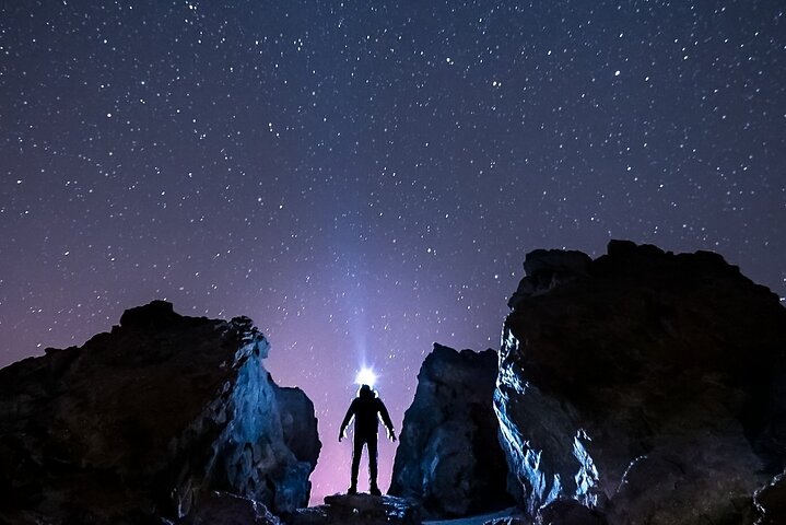 Atardecer y observación de estrellas en el Parque Nacional del Teide con cena
