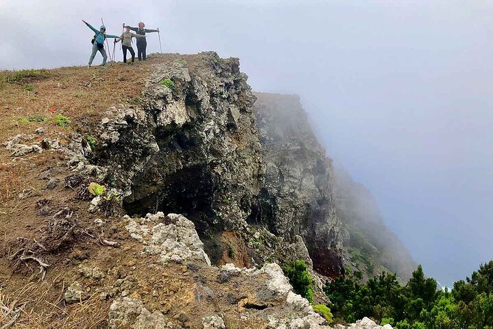 Ven a descubrir la isla de El Hierro en un pequeño grupo